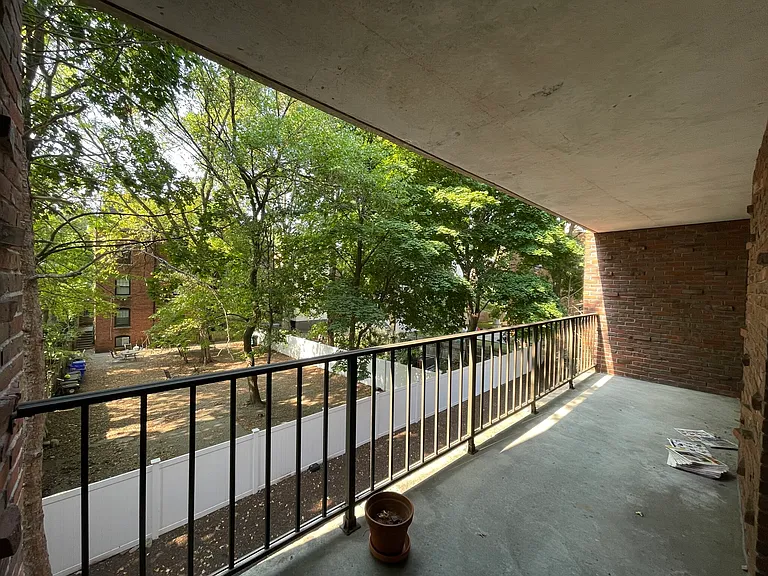 62 Centre St #2A — Photo 12