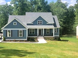 15824 Scarlet Coat Dr, Moseley, VA 23120