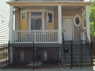 8755 S Escanaba Ave, Chicago, IL 60617