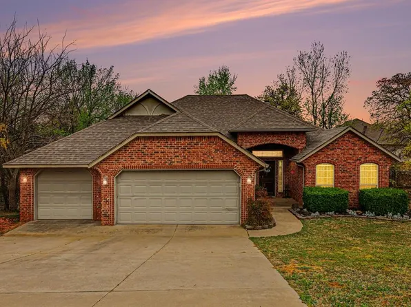 3847 Prairie Falcon Point, Edmond, OK 73034