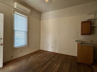 1524 Lead, Albuquerque, NM 87106