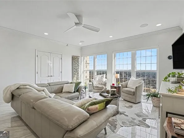 195 14th St NE Unit 2806, Atlanta, GA 30309