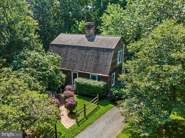 5276 Turkey Point Rd, North East, MD 21901