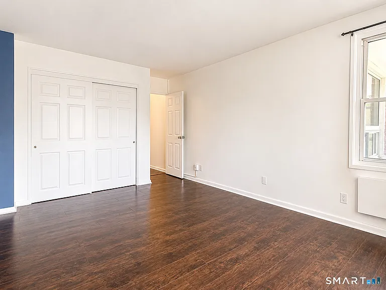 91 Strawberry Hill Ave #534 — Photo 11