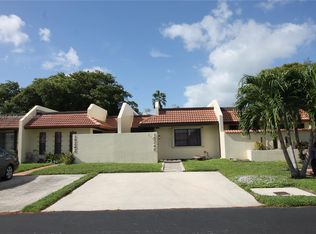 19246 NW 64th Ct, Hialeah, FL 33015