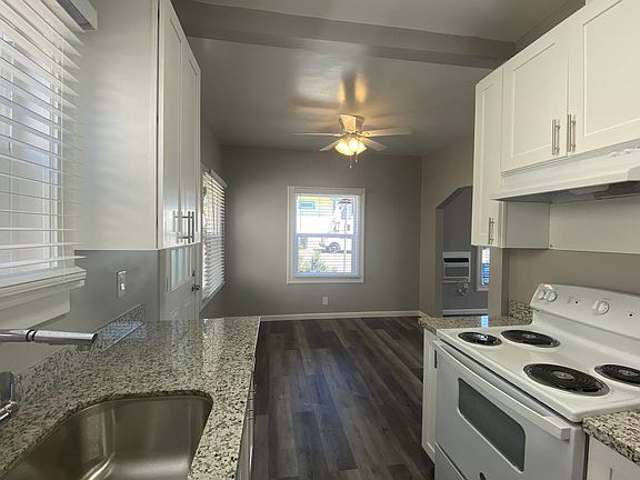 3rd image of 500-522 H St #500