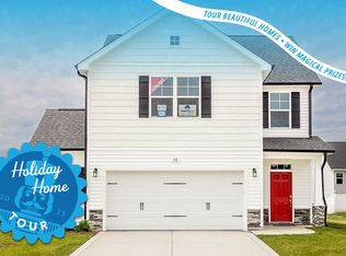 152 Meadow Sage St, Raeford, NC 28376