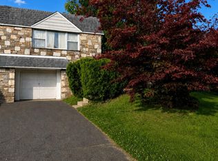 60 Hamilton St, Lansdale, PA 19446