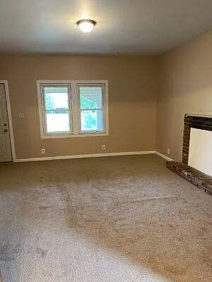 4751 Navarre Rd SW — Photo 4