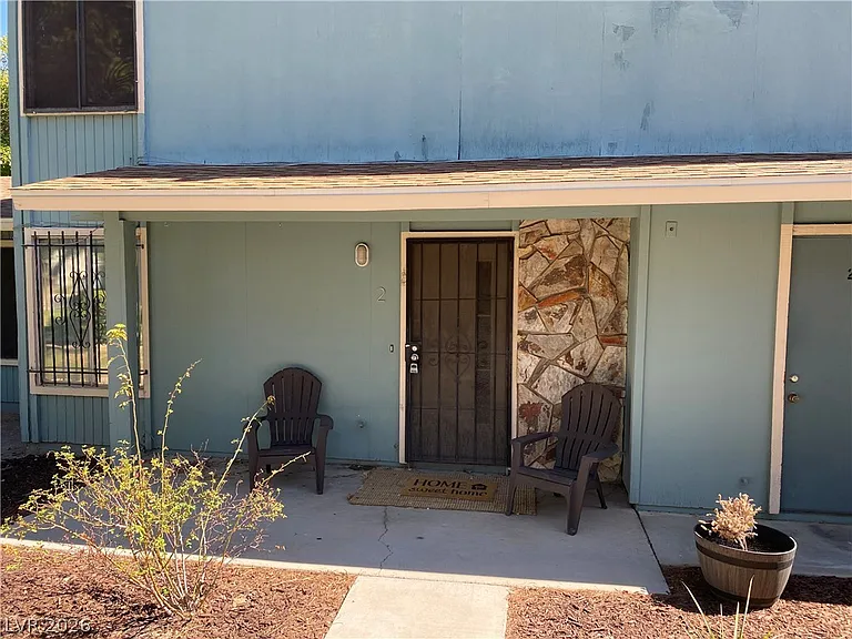 1401 Elizabeth Ave #2 — Photo 2