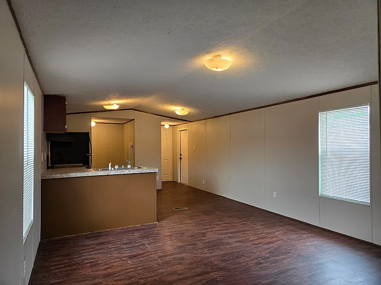 104 Dove Dr — Photo 7