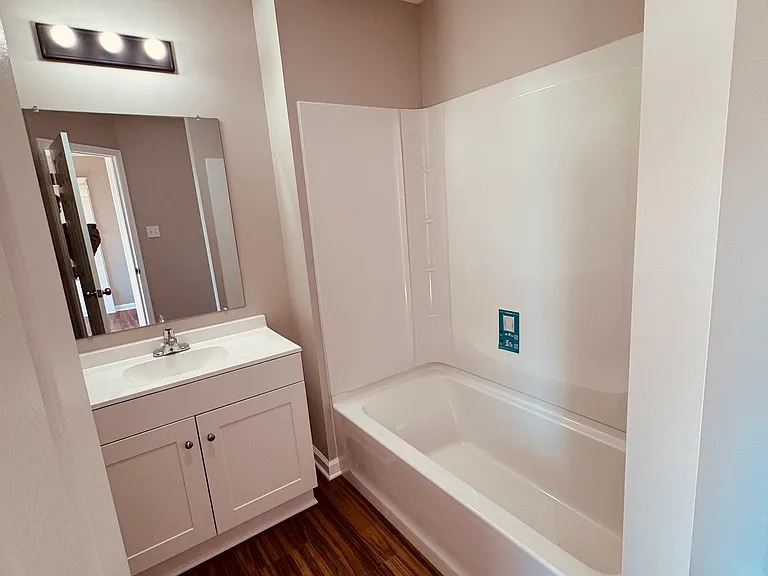7115 Ladd Cir — Photo 13