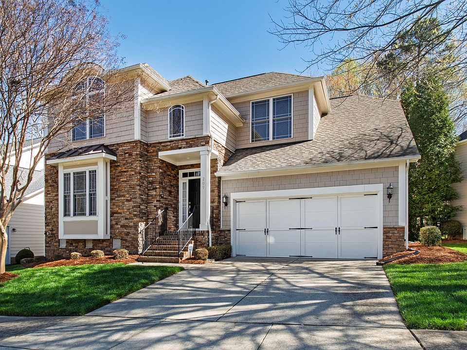 1st image of 209 Juliet Cir