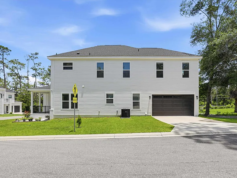 2751 Michel Boulos St — Photo 40