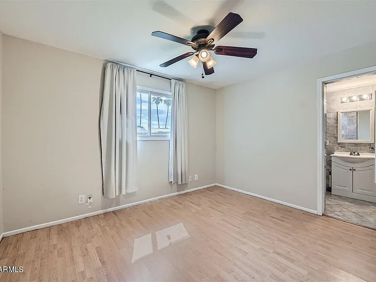 3615 S Margo Dr — Photo 15