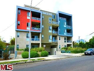 1st image of 4211 Redwood Ave Unit 207