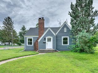 5303 Fairview Ave N, Crystal, MN 55429