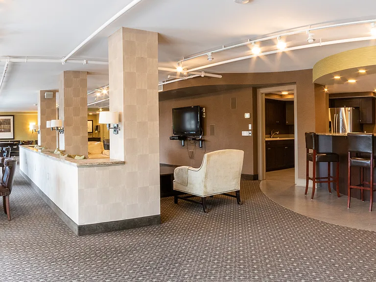 The PIERRE Apartments — Photo 4