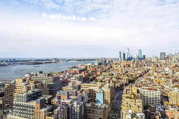 Sold by Compass | media 2