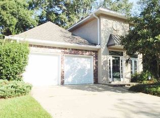 5 Ashton Gardens Dr, Jackson, MS 39211