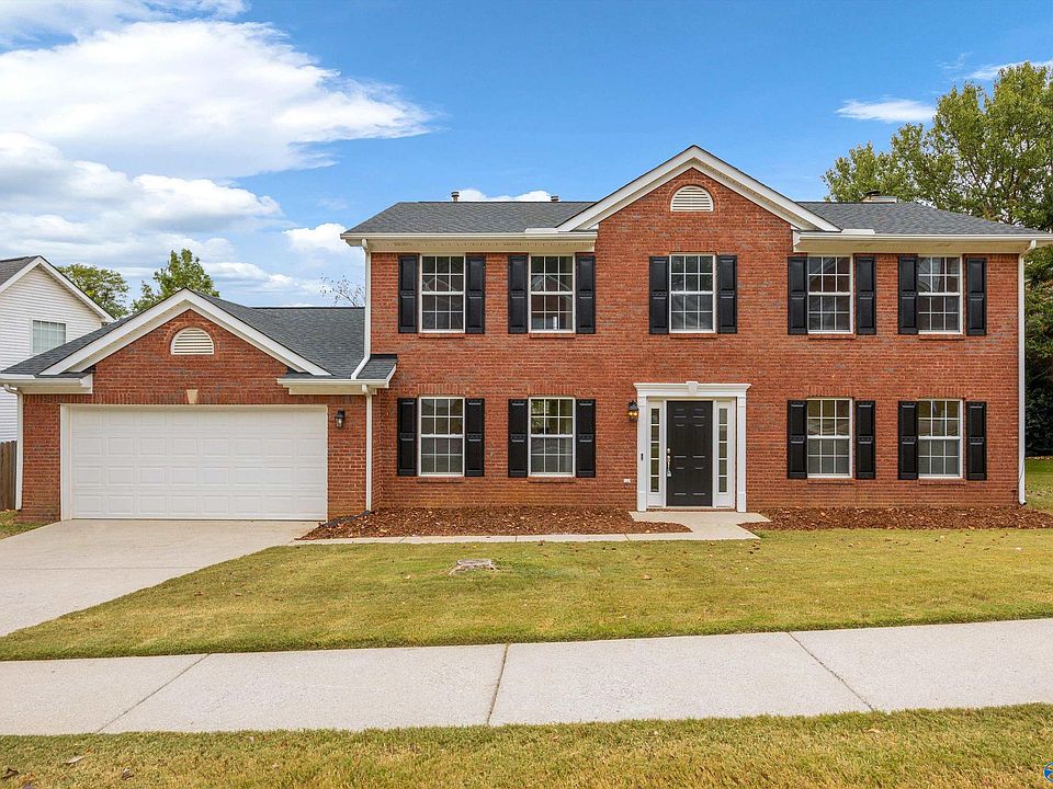 1st image of 422 Barrington Hills Dr