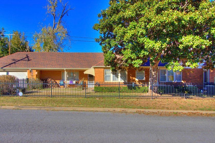 1428 S 19th St, Chickasha, OK 73018 MLS 1086206 Zillow