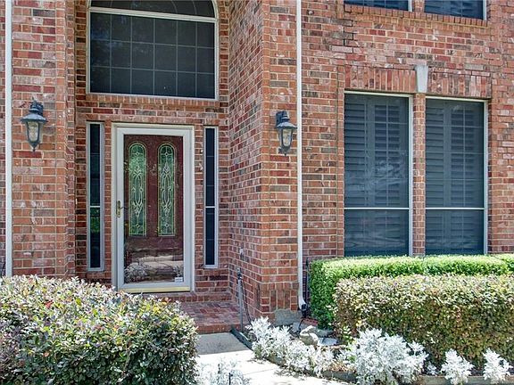 4th image of 6615 Canyon Crest Dr