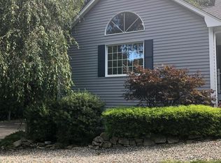 64 Grist Mill Rd #2, Monroe, CT 06468