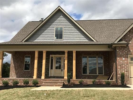 1st image of 440 Britts Dr