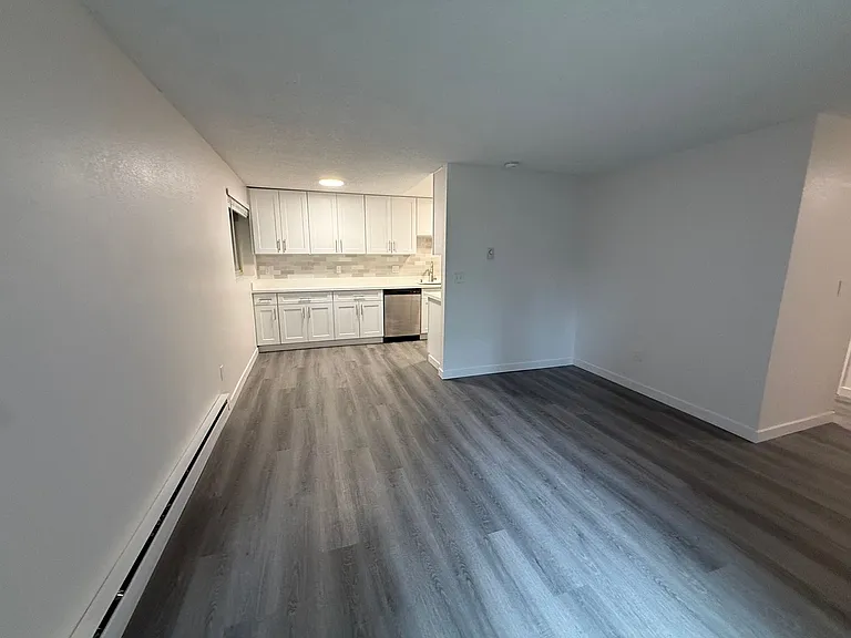 Lawton Park Villas- One month free- 2 Bed / 2 Bath Space to Live, Room to Breathe, All Yours. Mag... — Photo 24