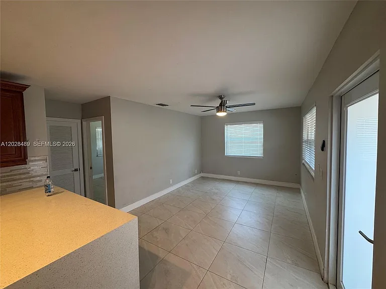 125 SE 4th Ave #2 — Photo 5