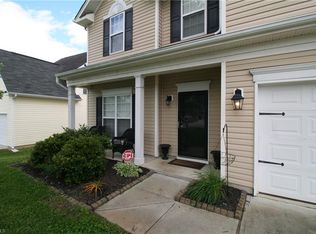 909 Thorncroft Rd, Greensboro, NC 27406