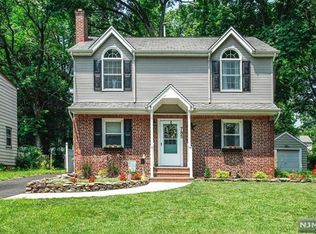 785 Millbrook Rd, River Edge, NJ 07661