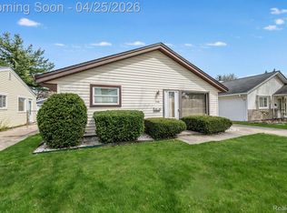 7901 Roosevelt St, Taylor, MI 48180