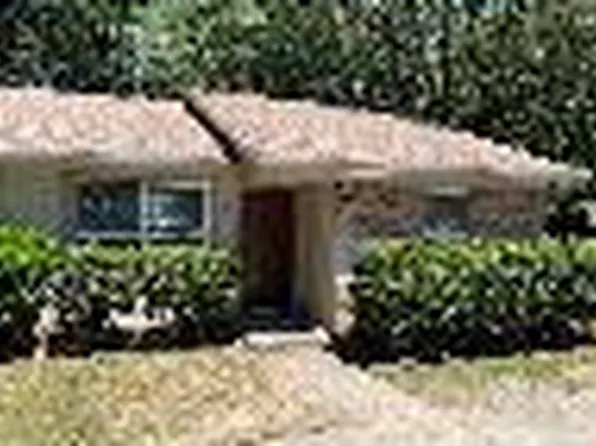 623 Crestview Ave, Niceville, FL 32578