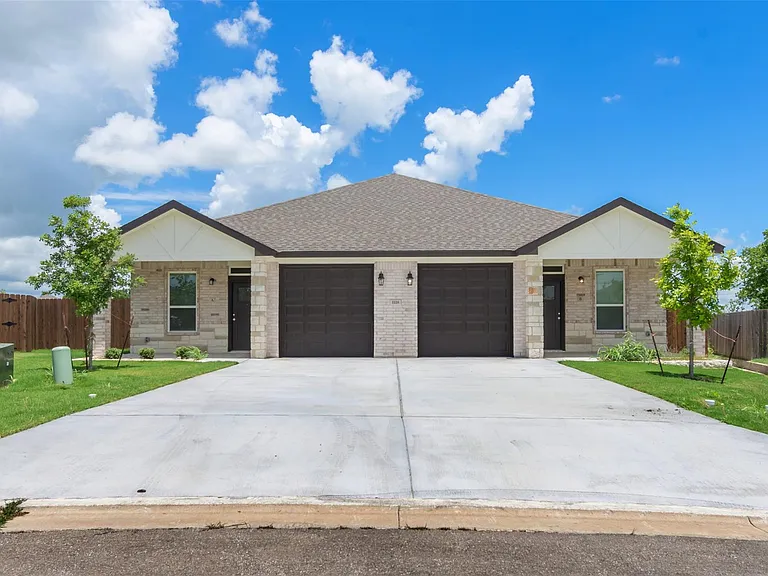 1118 Zora Dr #A — Photo 1