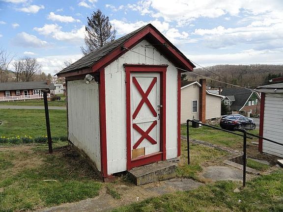 Shed