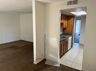 2462 Larkspur Ln APT 344, Sacramento, CA 95825