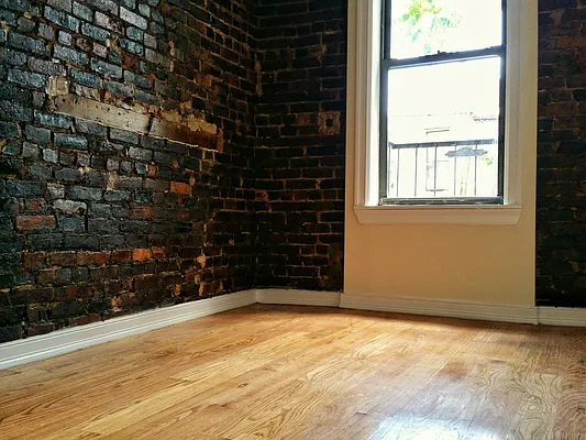 Rented by TheRealEstateCompany.com LLC | media 25