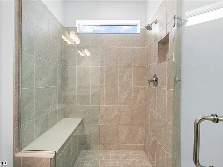44148 Kelly Dr — Photo 22