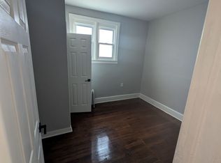 160 S 12th St, Newark, NJ