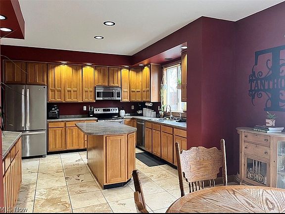 2nd image of 19129 Felton Rd