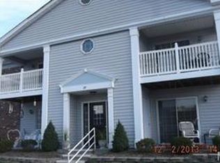 31 Berview Cir APT C, Saint Louis, MO 63129