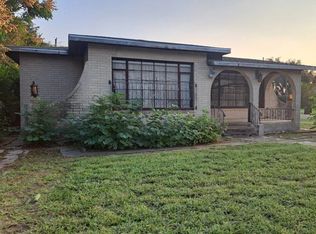 401 E Lee Ave, Kingsville, TX 78363