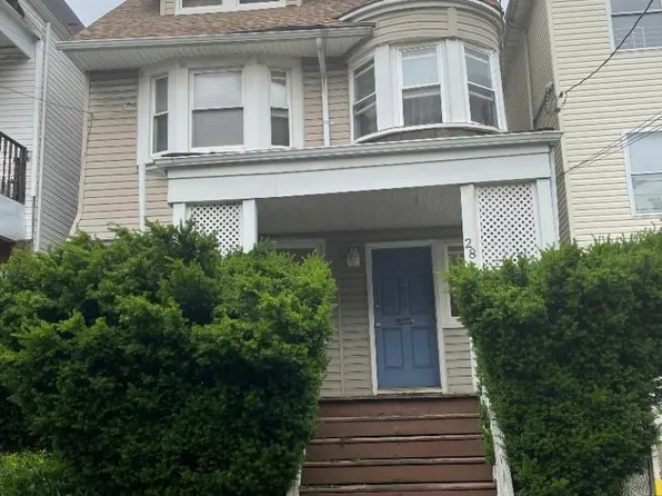 28 N 6Th St, Newark City, NJ 07107