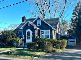 10 Russell Pl, Harrington Park, NJ 07640