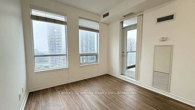 388 Prince Of Wales Dr #1911 — Photo 7