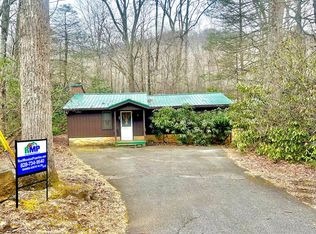 278 Twinbrook Ln, Maggie Valley, NC 28751