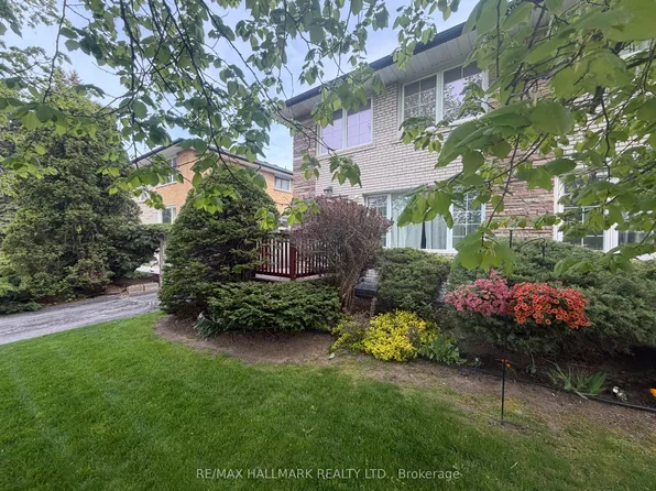 92 Guildwood Pkwy, Toronto, ON M1E 1P3