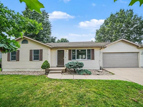 56921 Pamona St, Elkhart, IN 46516